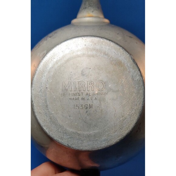 Mirro 1536M 6 Cup Aluminum Coffee Tea Pot Bakelite Handle Vintage MCM USA - Picture 9 of 9